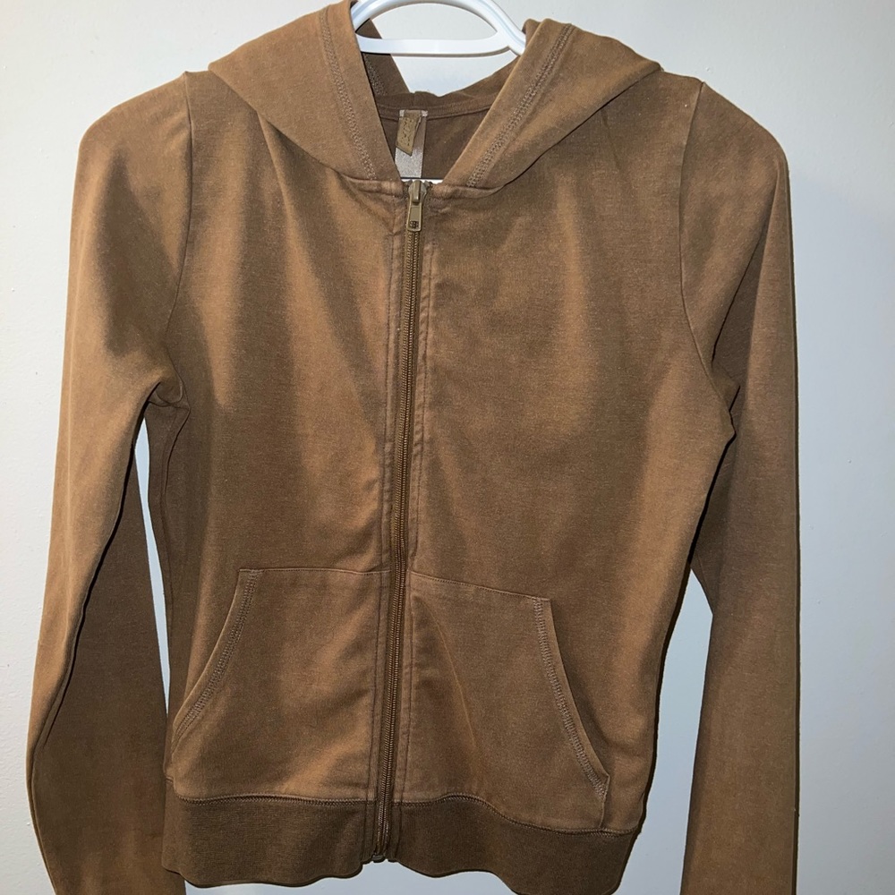 NWOT Skims Outdoor Basics zip up hoodie